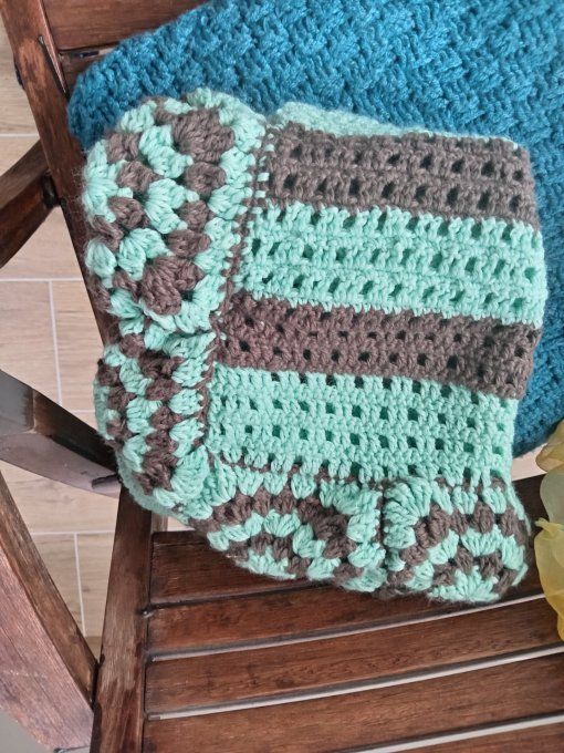 SAC DE PLAGE VERT EN LAINE