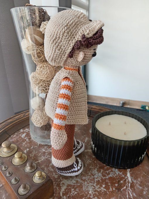 BONHOMME FIGURINE EN COTON FAIT MAIN